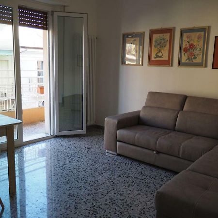 Appartement Casa Chiara à San Benedetto del Tronto Extérieur photo