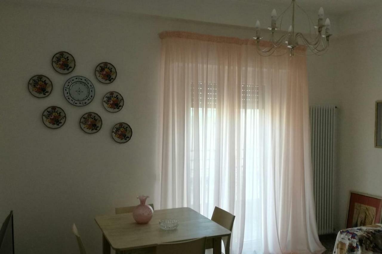 Appartement Casa Chiara à San Benedetto del Tronto Extérieur photo