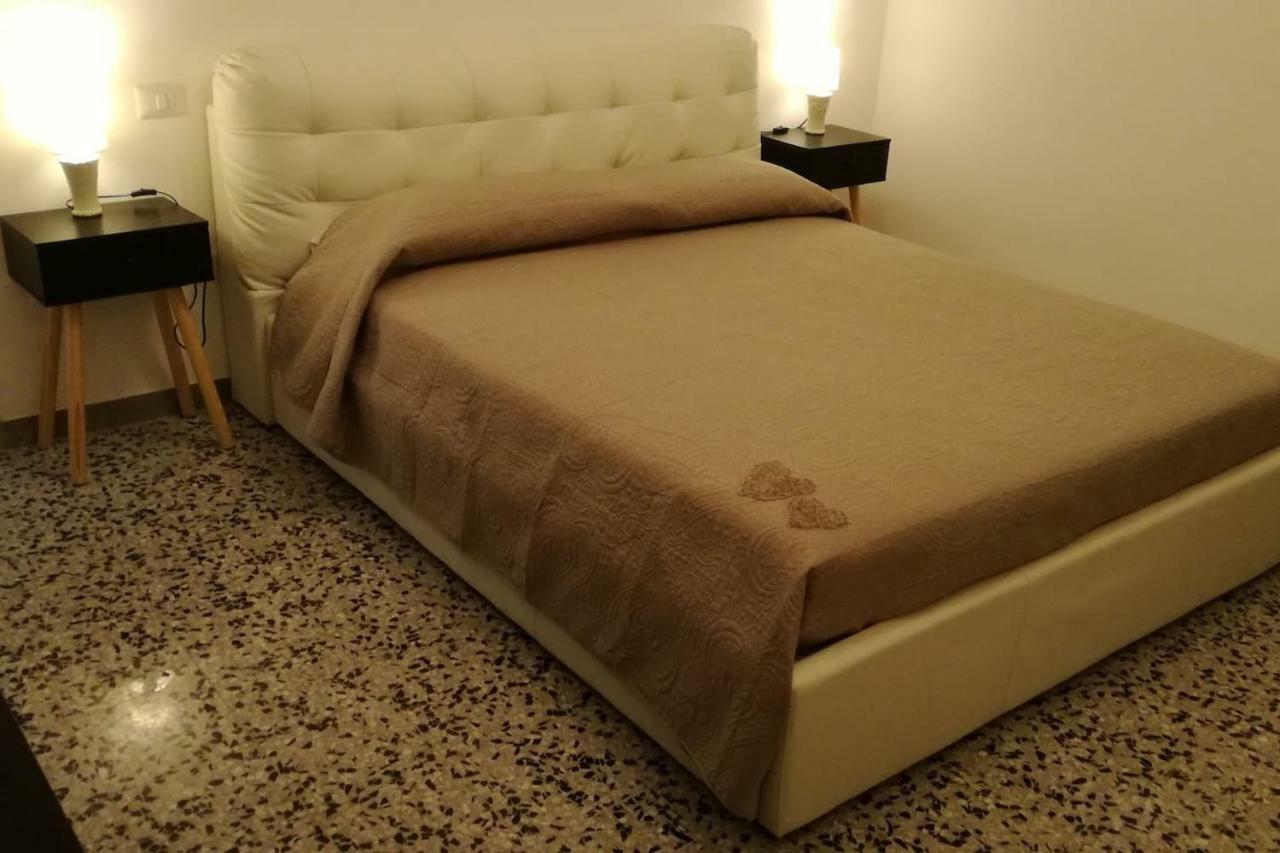 Appartement Casa Chiara à San Benedetto del Tronto Extérieur photo